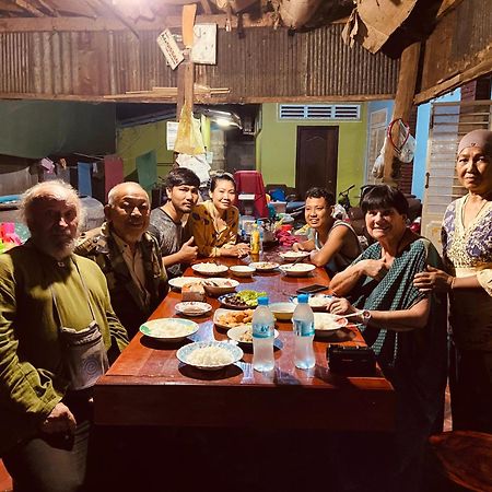 Lazy Mango Home Stay Phum Pouth ma Srei Exterior foto